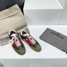 Hogan Sneakers